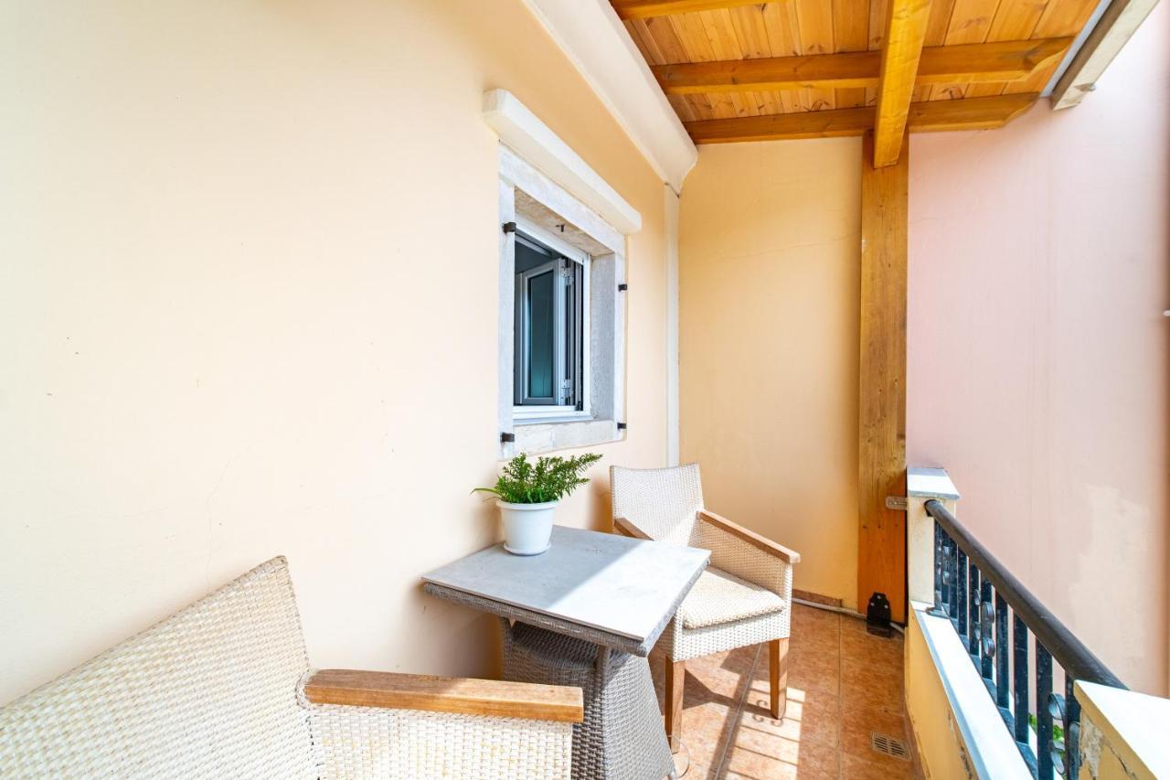 Apartment Junior With Garden View *