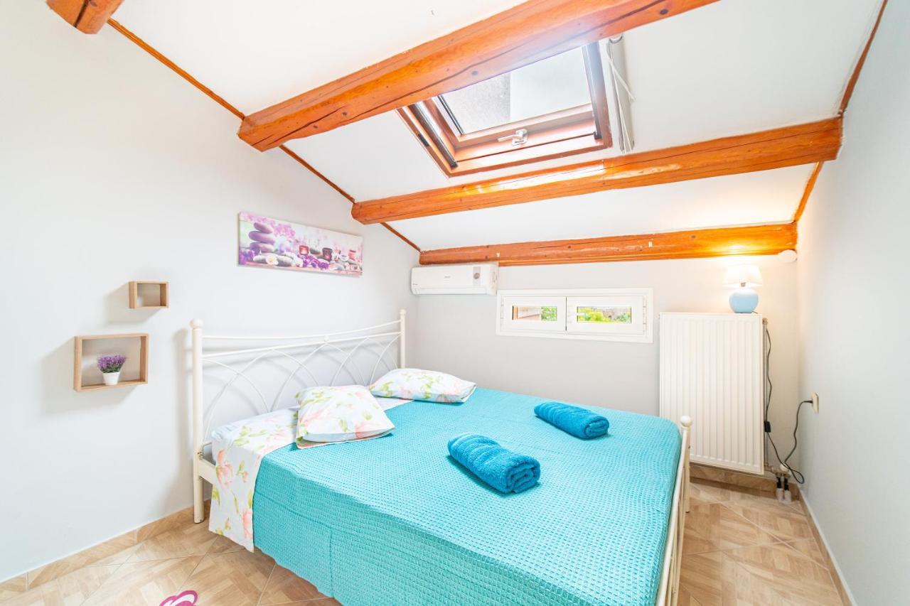 Apartment Junior With Garden View *